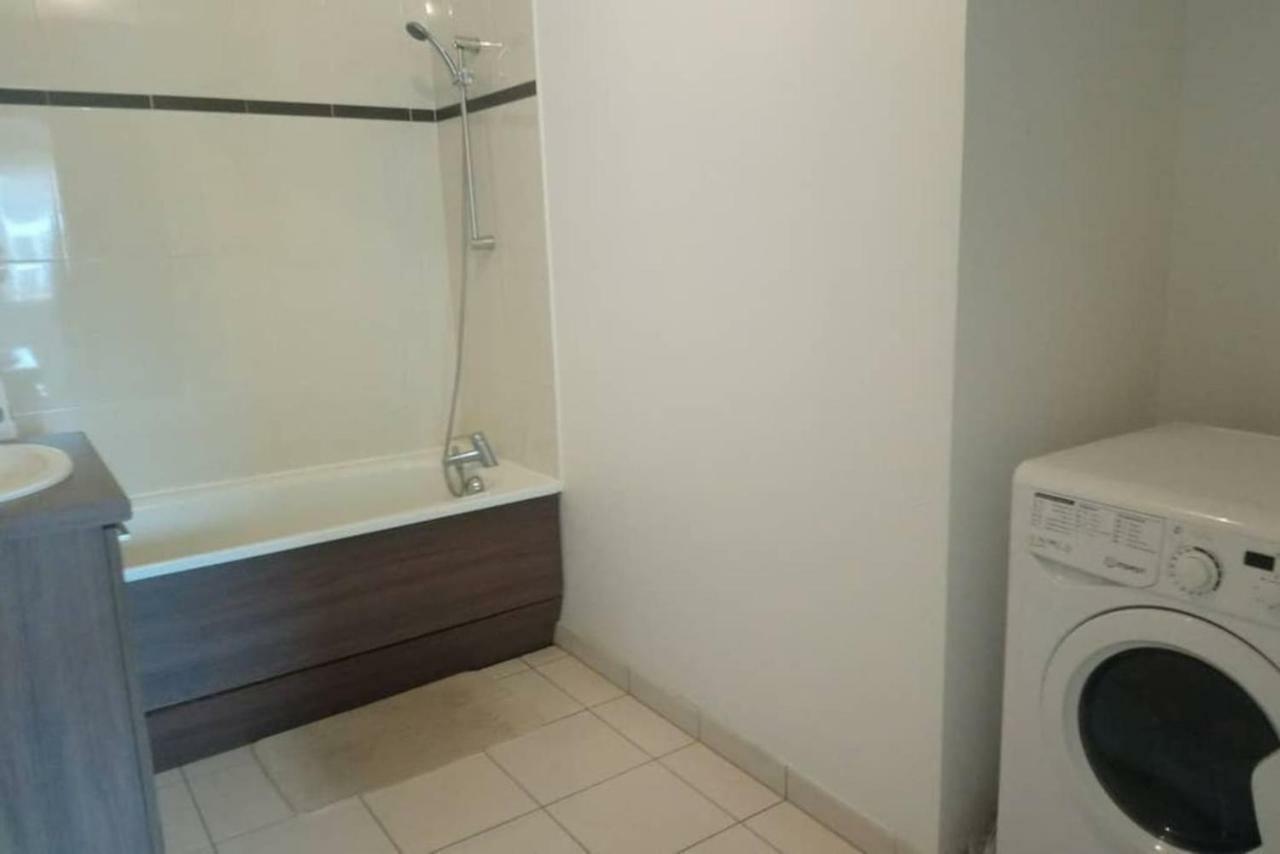 Boissy Gare Rer A Appartement 1 A 3 Chambres Au Choix Exterior foto
